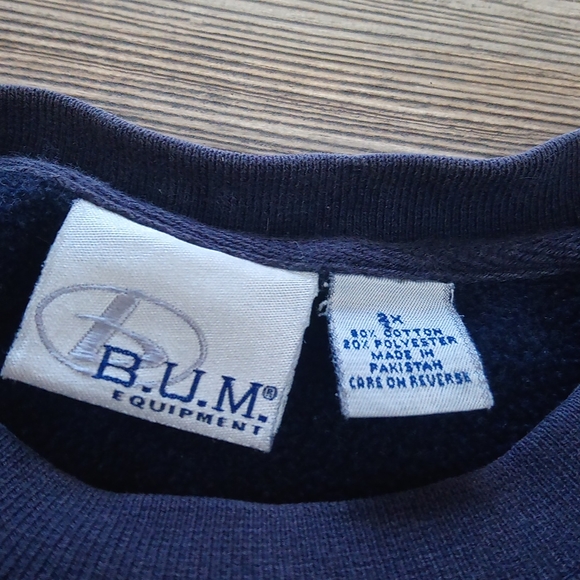 Logo Embroidered Crew Neck Pullover Cozy Sweater Top - Picture 7 of 11